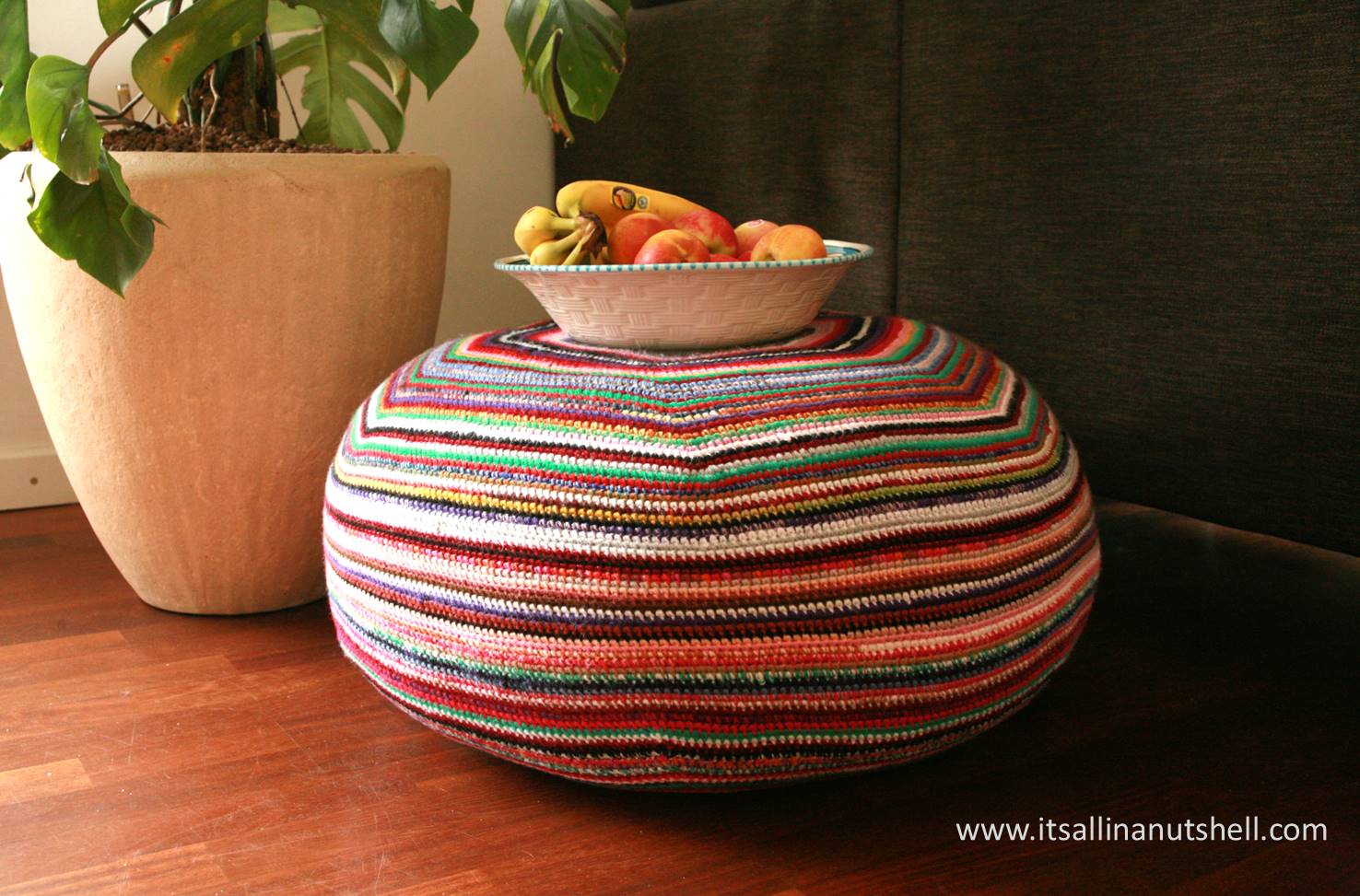 Crochet pouf ottoman discount