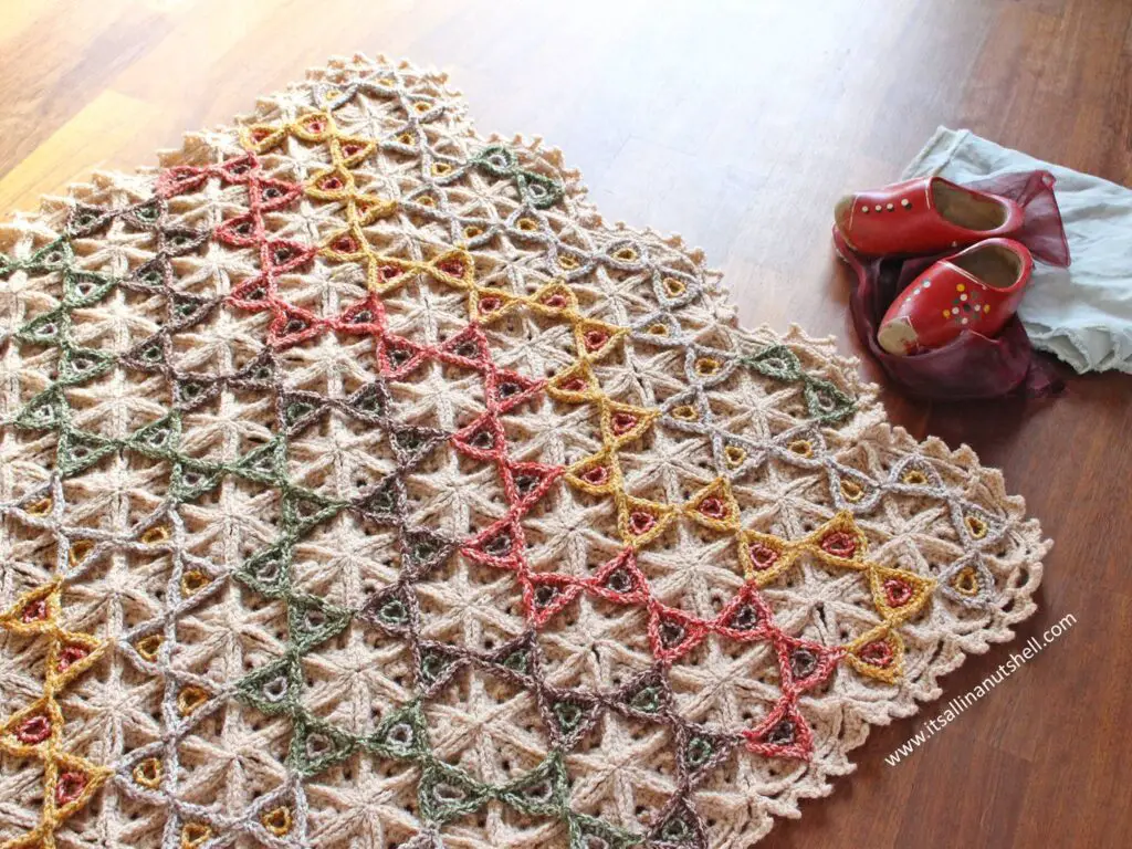 Prism Blanket Finished Blanket, Yarn Amounts, and Video Tutorial It